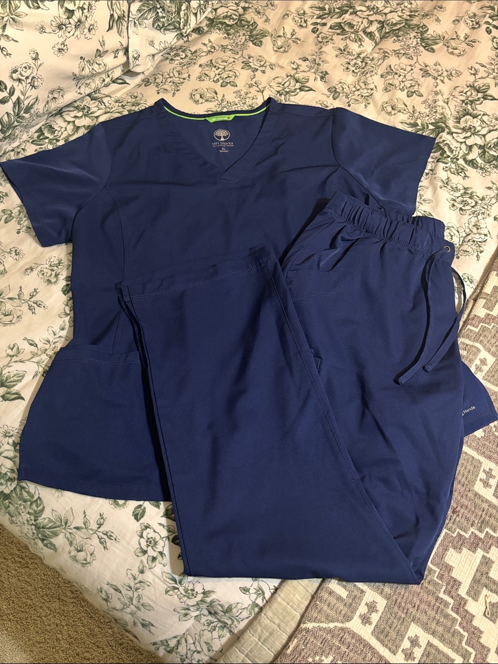 healing hands Navy Blue Scrub Top and Pants Set